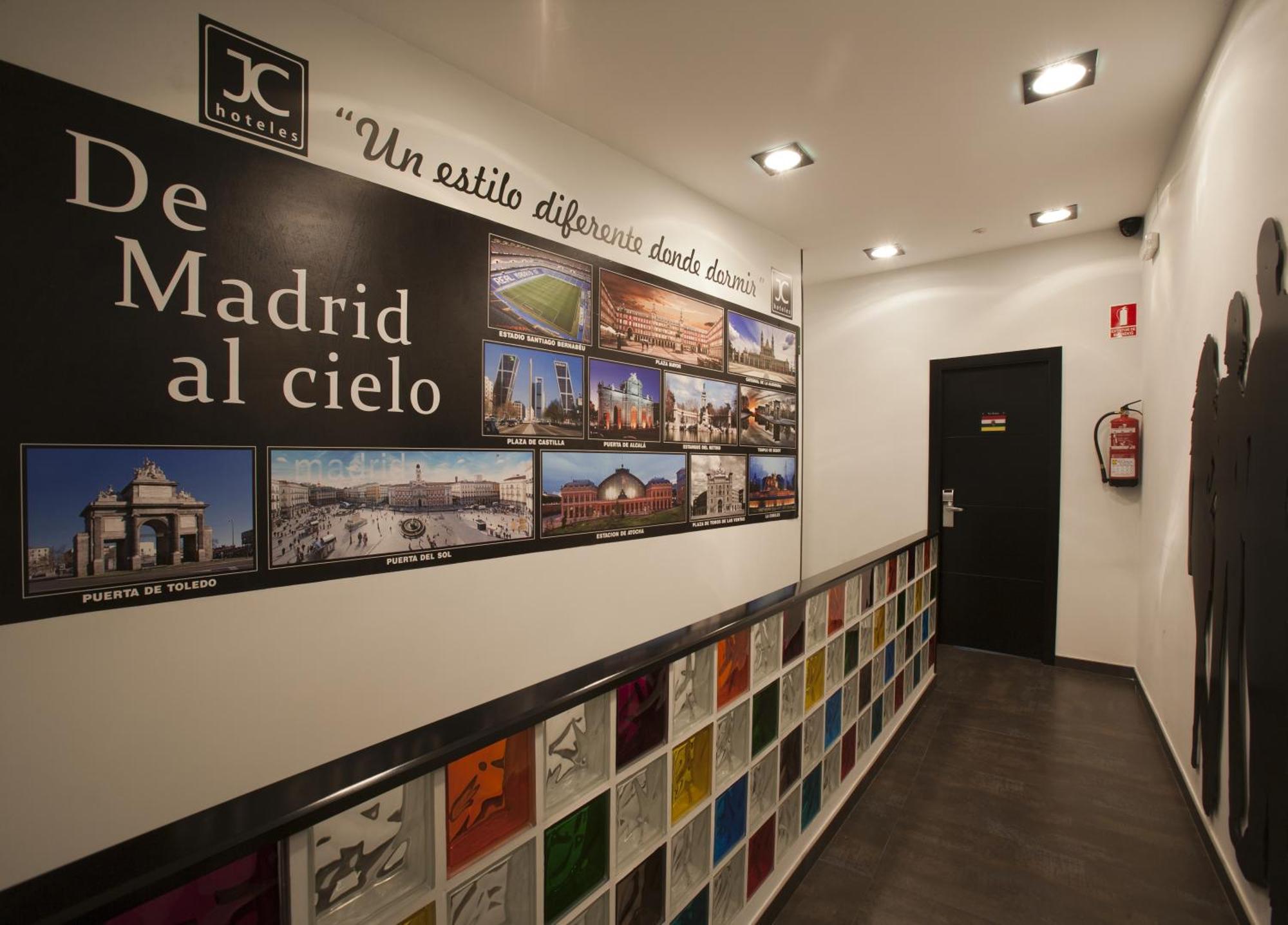 Jc圣安娜之屋酒店 马德里 外观 照片